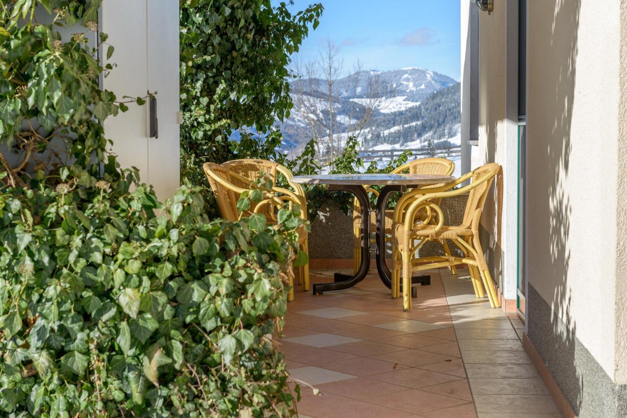 Ferienwohnungen Schwabhof クライナル 部屋 写真