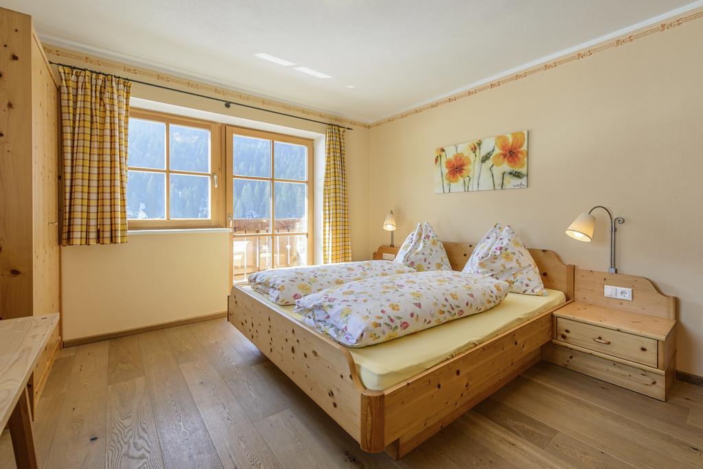 Ferienwohnungen Schwabhof クライナル エクステリア 写真